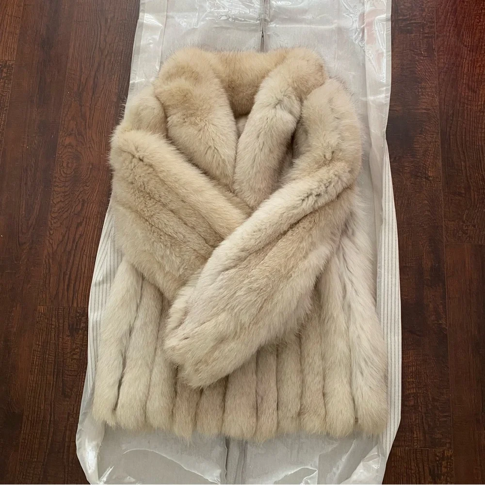 Blue Fox Fur Coat - Picture 3 of 8